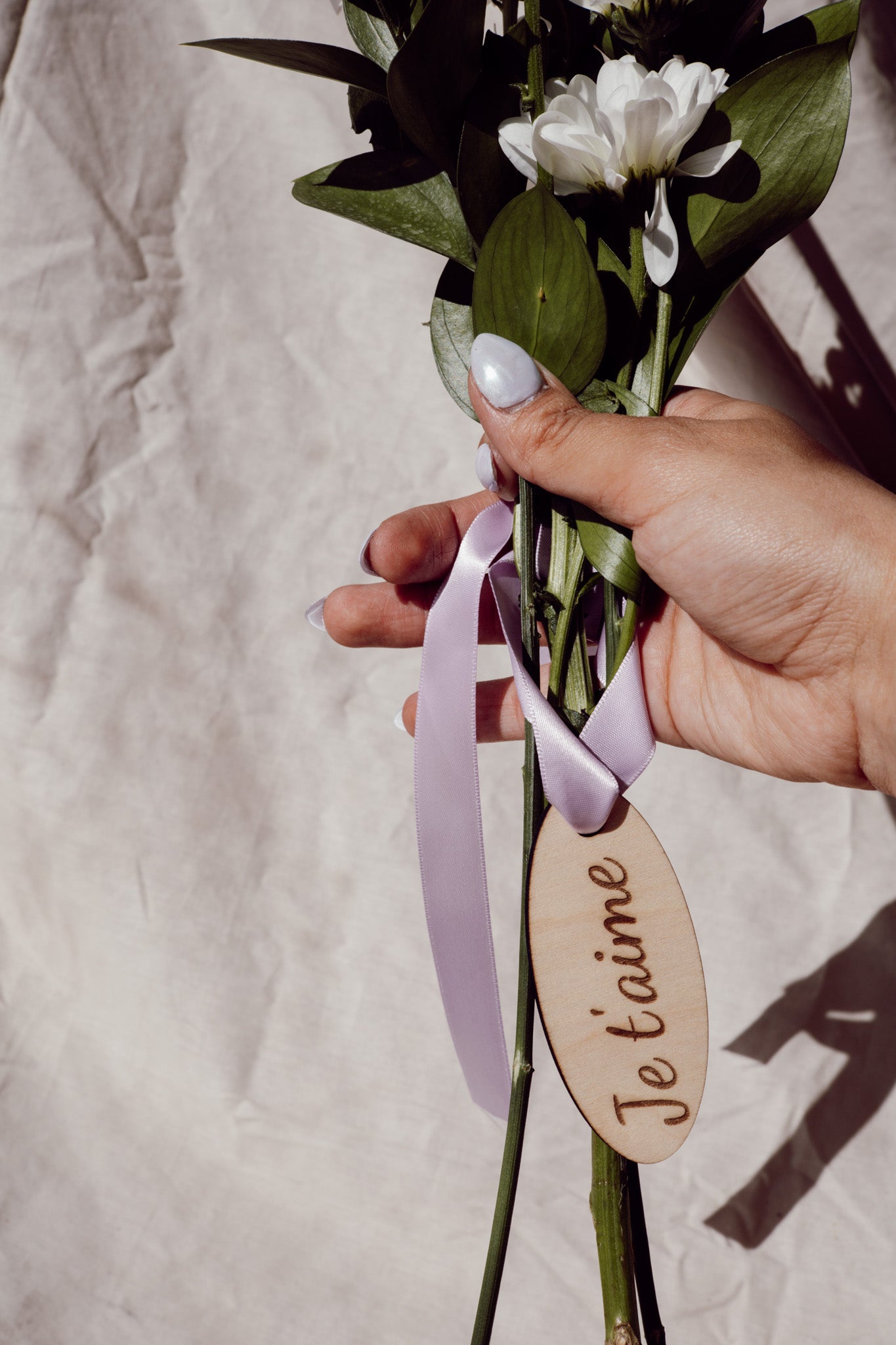 étiquette en bois spécial fête des mères, fleurs