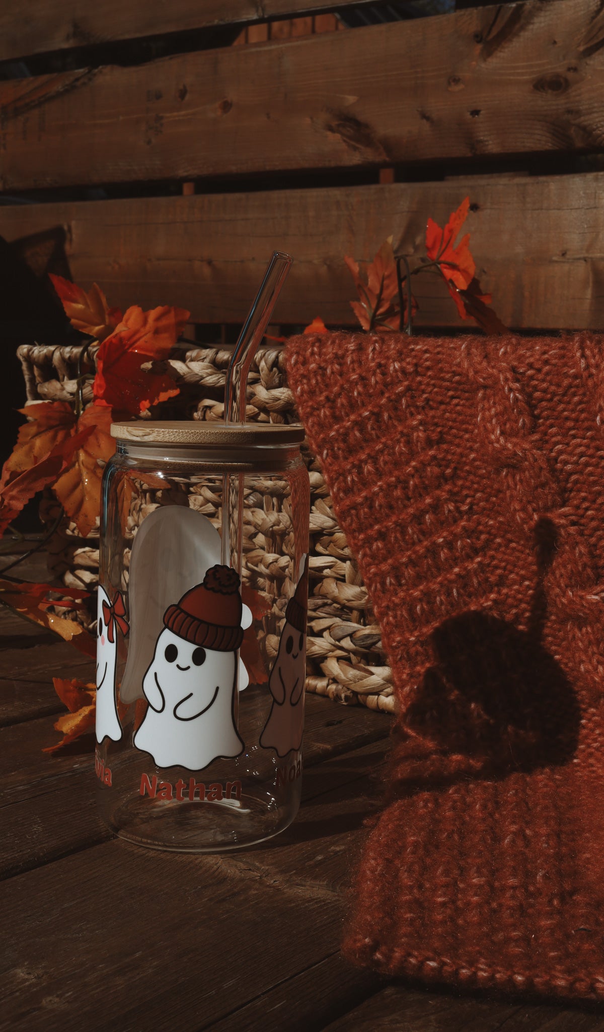 Verre personnalisé couvercle en bambou avec paille thème Halloween 2025 fantôme