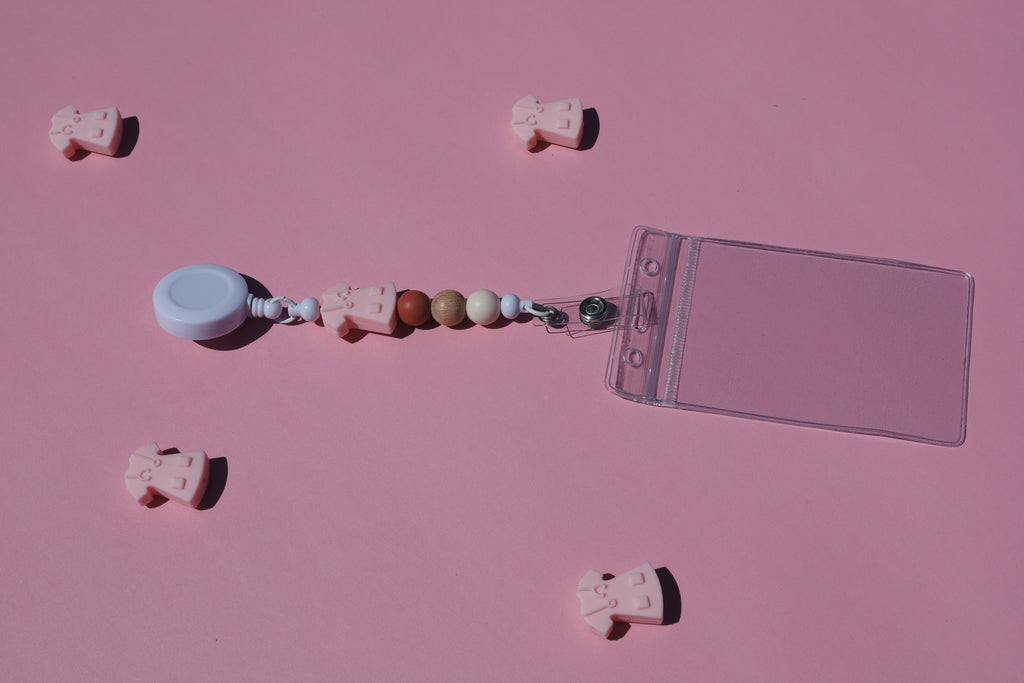 Porte-carte d'identification pour professionnel de la santé
