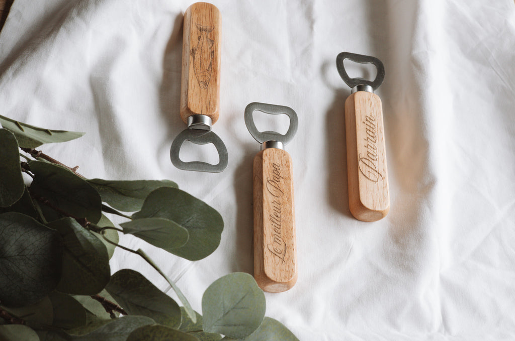 Ouvre bouteille bois personnalisé gravé cadeau papa parrain pêche homme d'honneur souvenir unique