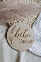 Pastille en bois personnalisée – Annonce de grossesse / Souvenir bébé