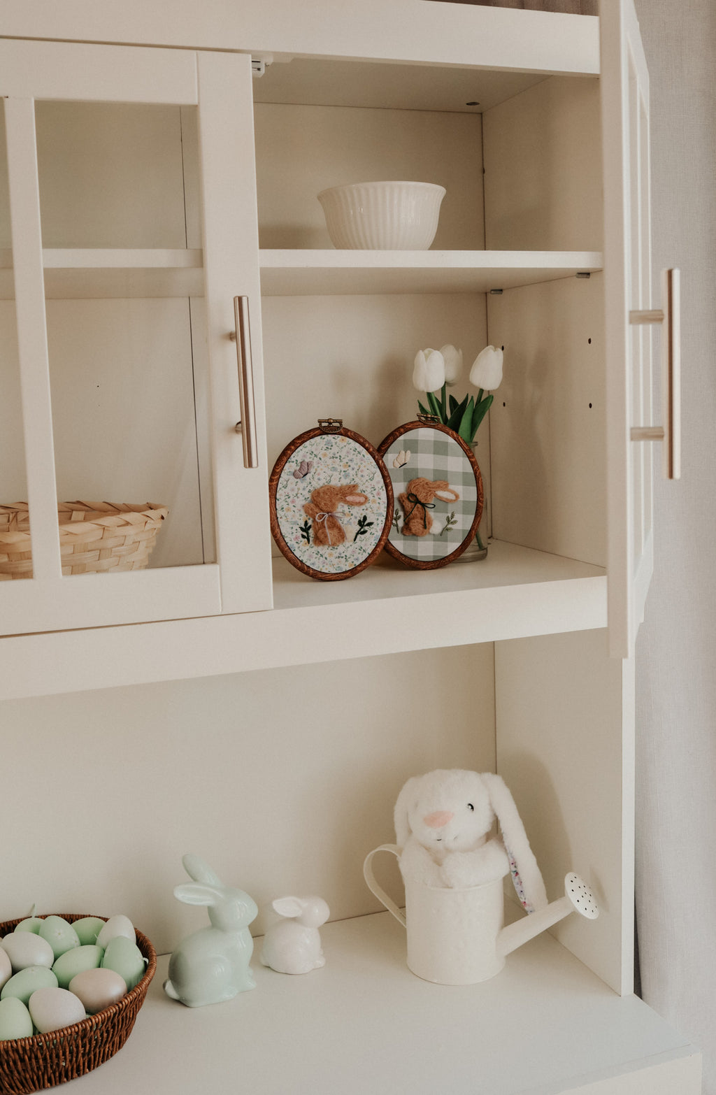 Broderie Lapin thématiques pâques
